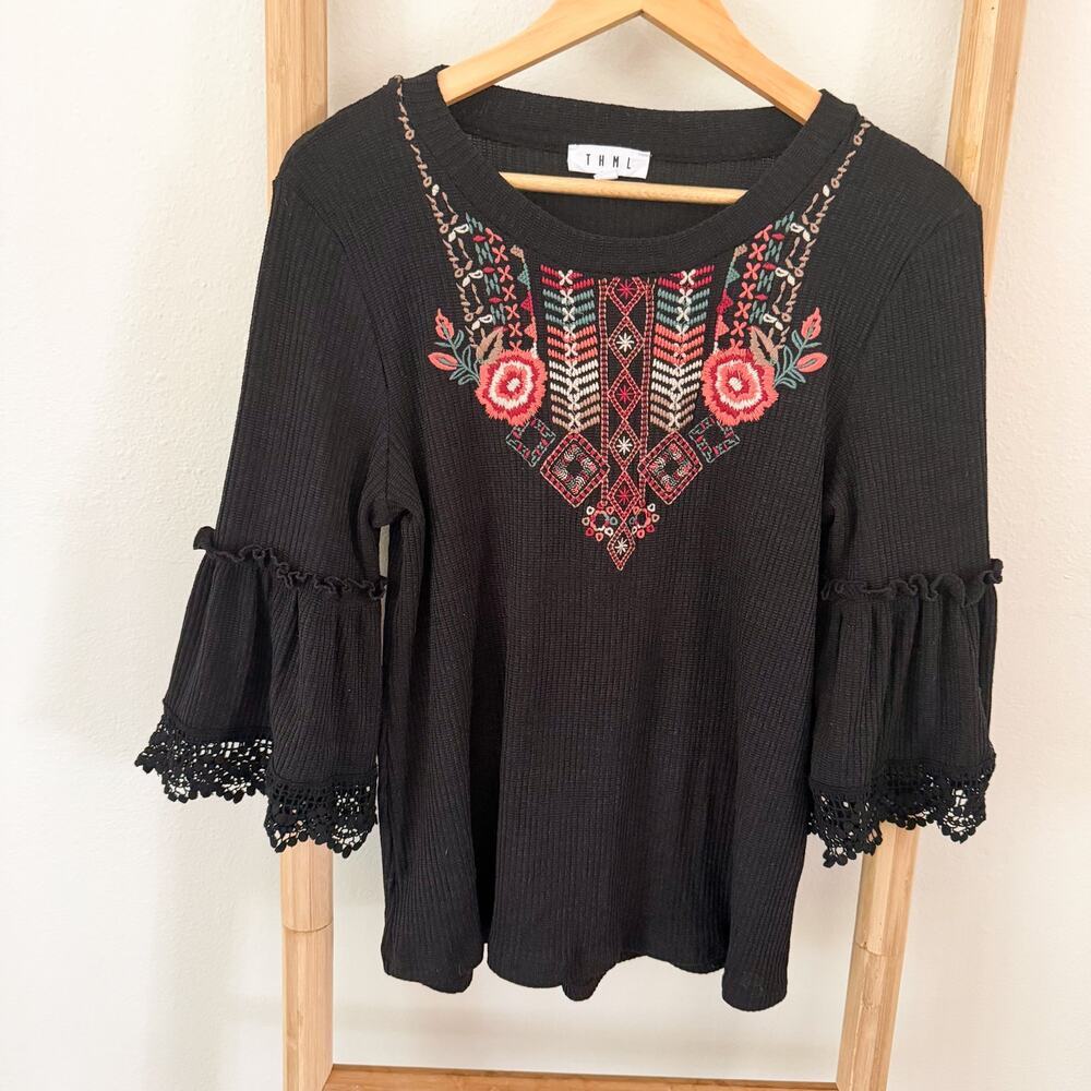 Anthropologie THML Embroidered Bell Sleeve Waffle Knit Top Black Women’s Small